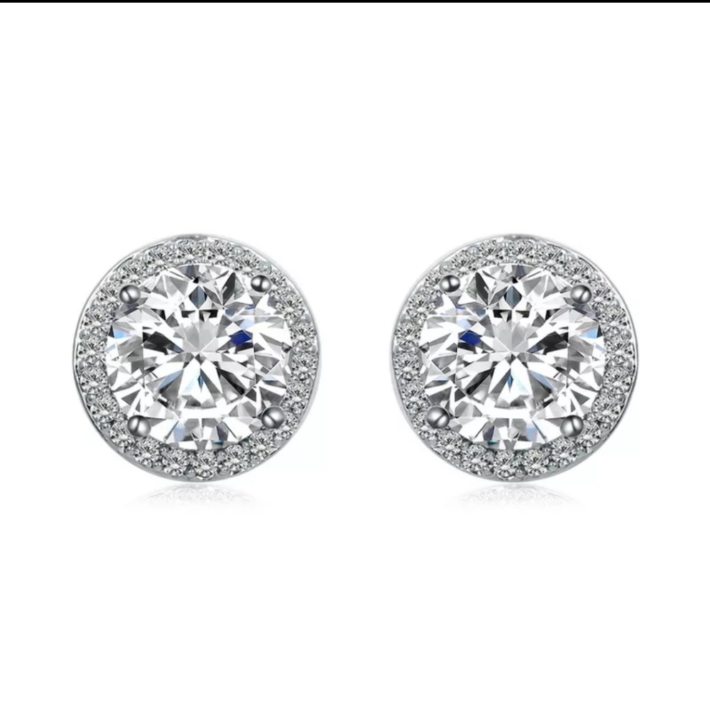 SALE New Silver Halo Round Studs - Picture 2 of 6